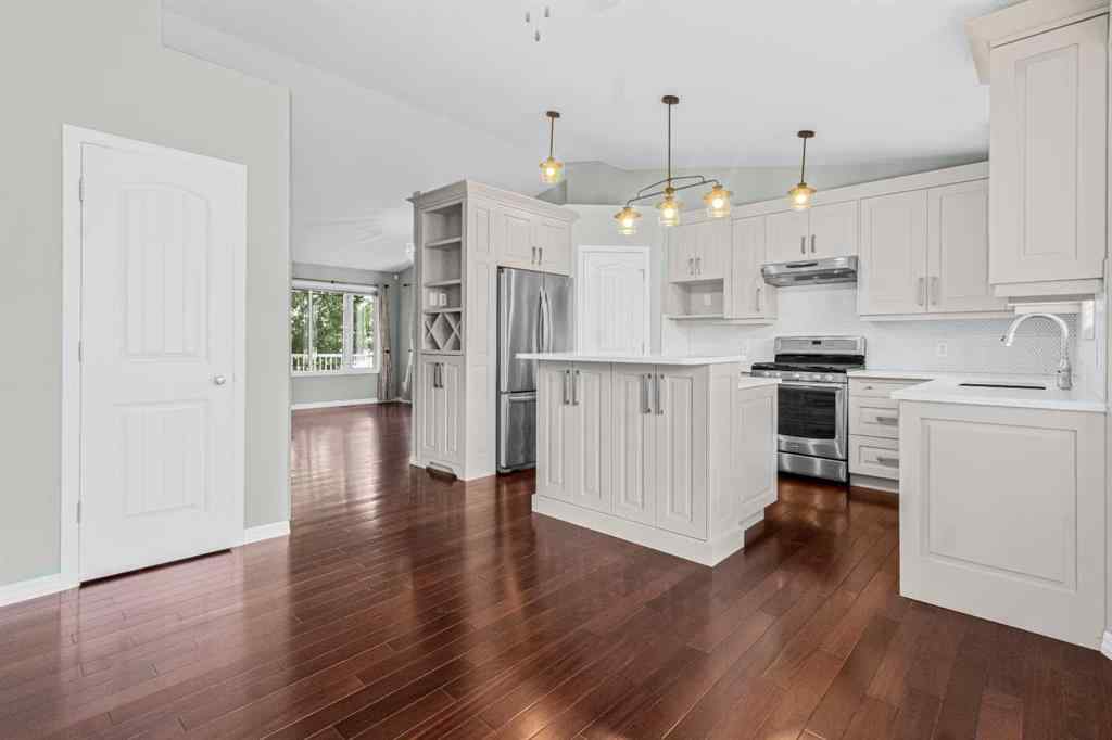 MLS® A2257217 - 92 Hillview Drive  in Hillview Estates Strathmore, Residential
