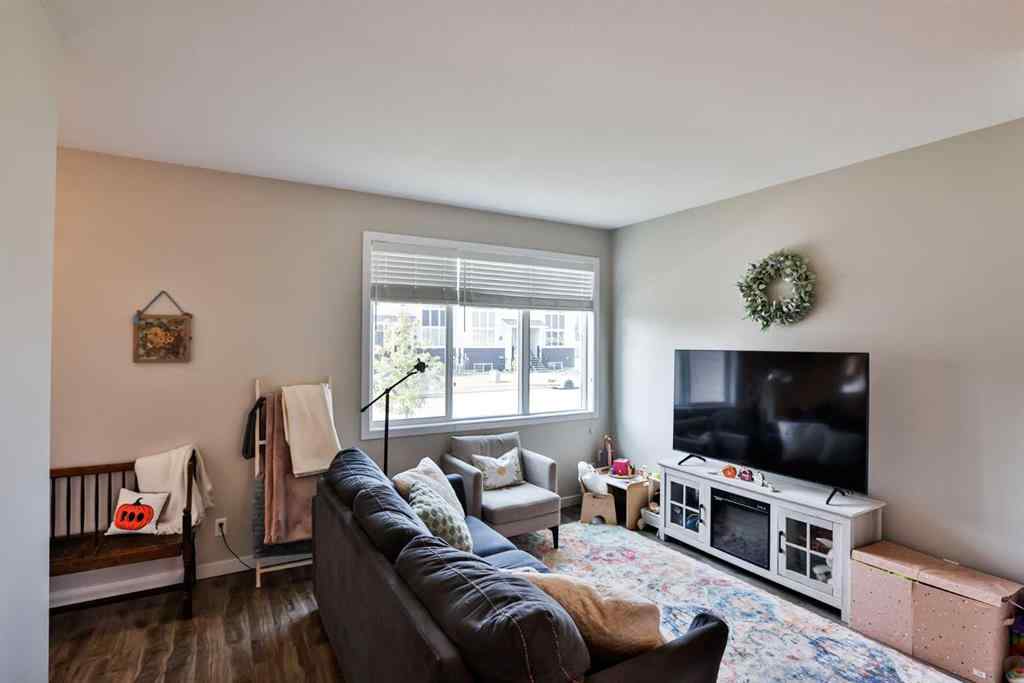 MLS® A2257222 - 363 Mildred Dobbs Boulevard N in Legacy Ridge / Hardieville Lethbridge, Residential
