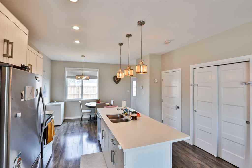 MLS® A2257222 - 363 Mildred Dobbs Boulevard N in Legacy Ridge / Hardieville Lethbridge, Residential