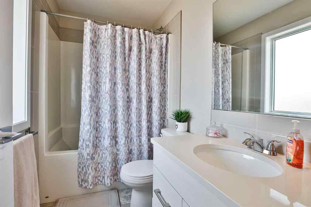 MLS® A2257222 - 363 Mildred Dobbs Boulevard N in Legacy Ridge / Hardieville Lethbridge, Residential