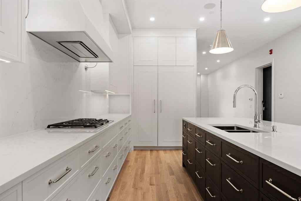 MLS® A2257223 - Unit #B 4120 1A Street SW in Parkhill Calgary, Residential