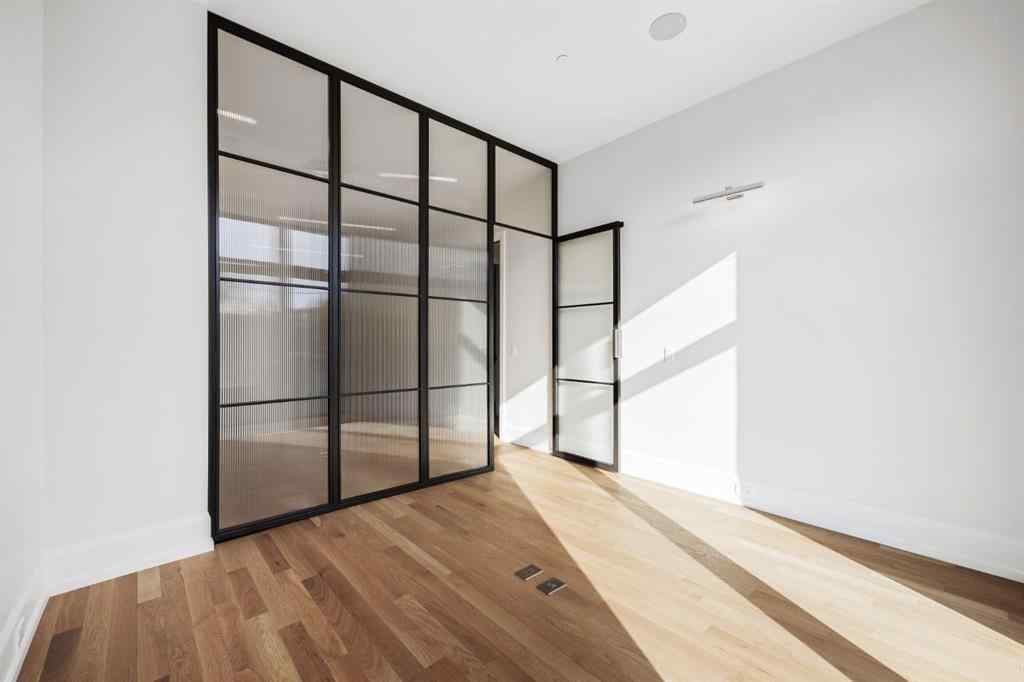 MLS® A2257223 - Unit #B 4120 1A Street SW in Parkhill Calgary, Residential