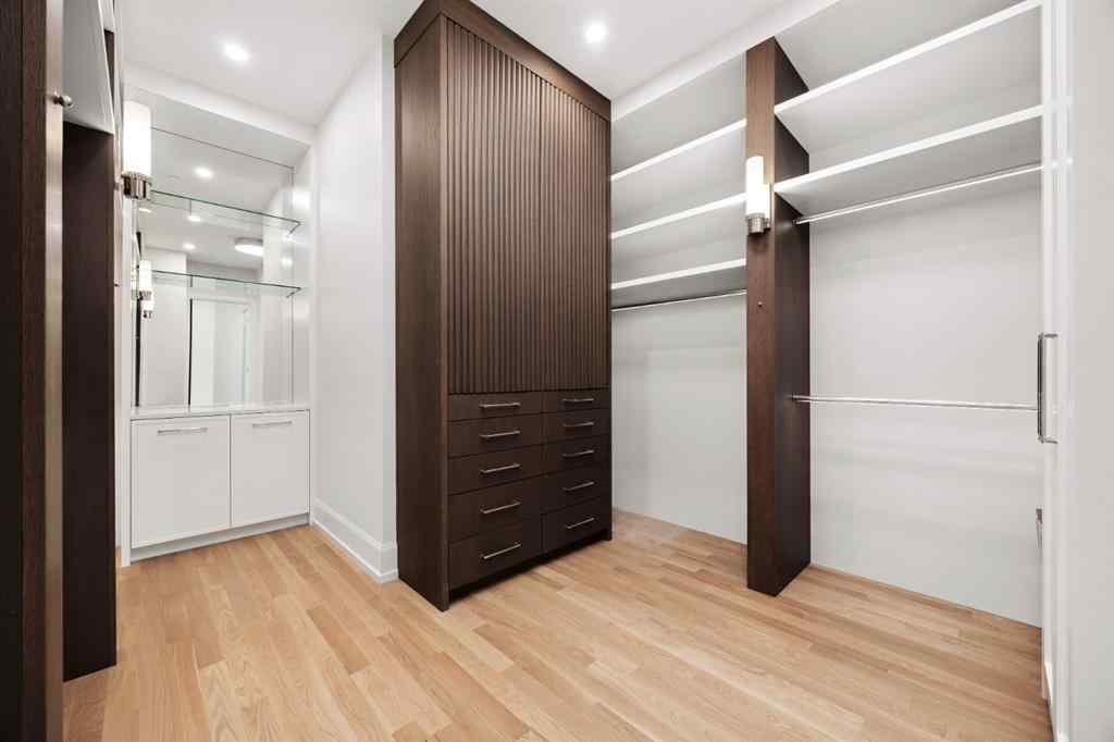 MLS® A2257223 - Unit #B 4120 1A Street SW in Parkhill Calgary, Residential