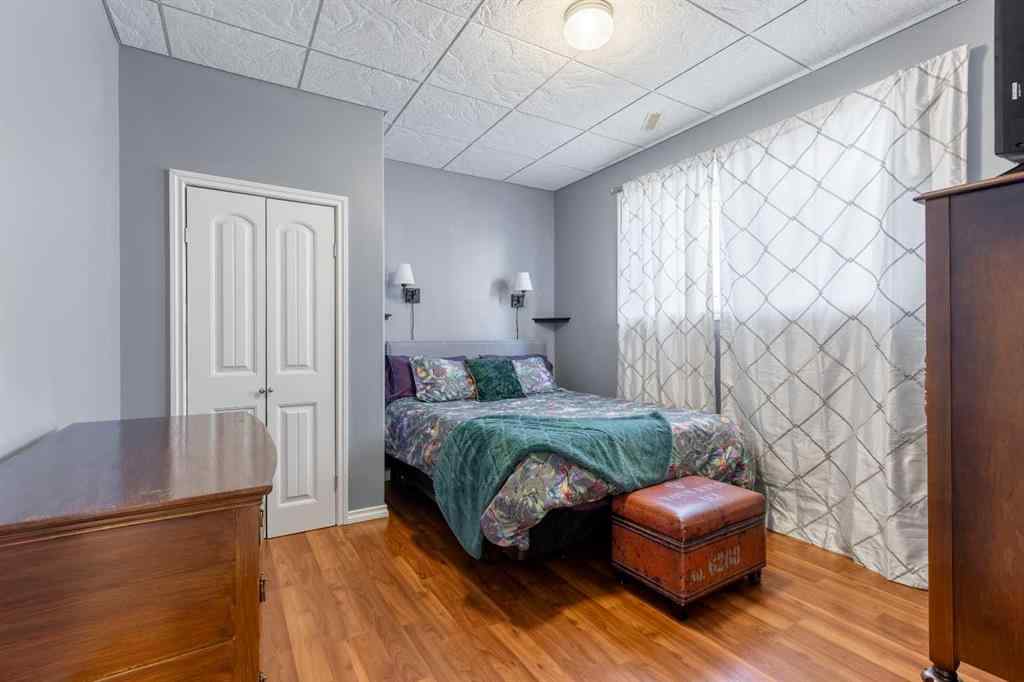 MLS® A2257226 - 406 Meadow Lark Drive  in NONE Rural Lethbridge County, Residential