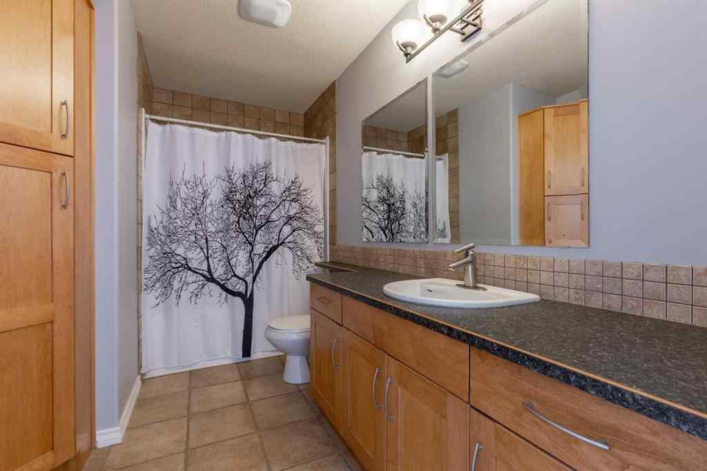 MLS® A2257226 - 406 Meadow Lark Drive  in NONE Rural Lethbridge County, Residential