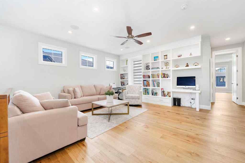 MLS® A2257227 - 128 Hampstead Mews NW in Hamptons Calgary, Residential