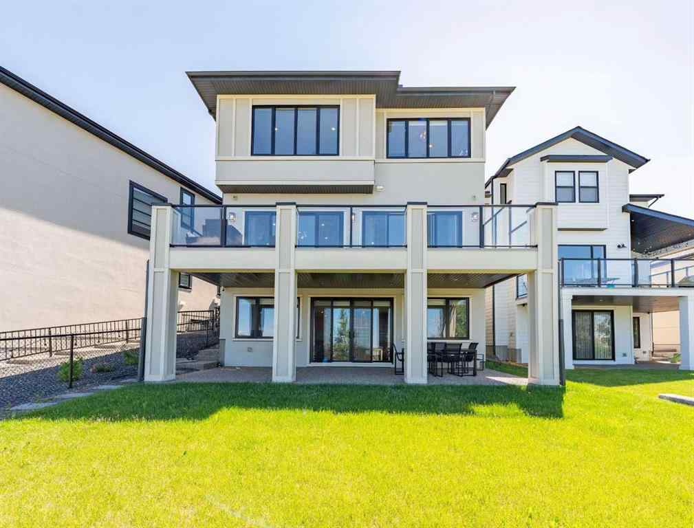 MLS® A2257227 - 128 Hampstead Mews NW in Hamptons Calgary, Residential