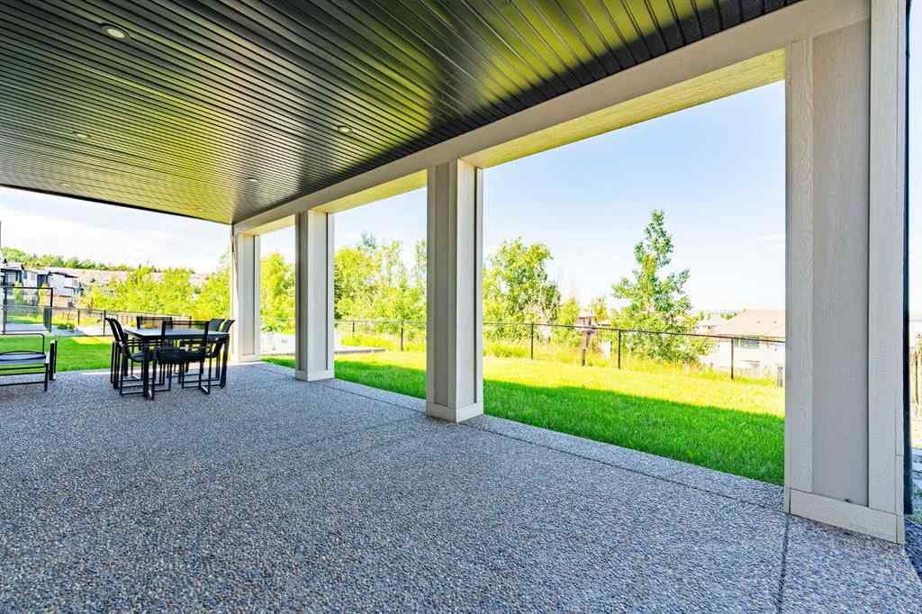 MLS® A2257227 - 128 Hampstead Mews NW in Hamptons Calgary, Residential