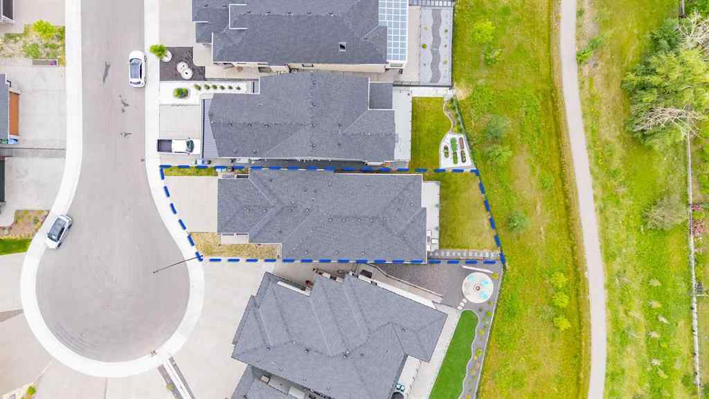 MLS® A2257227 - 128 Hampstead Mews NW in Hamptons Calgary, Residential