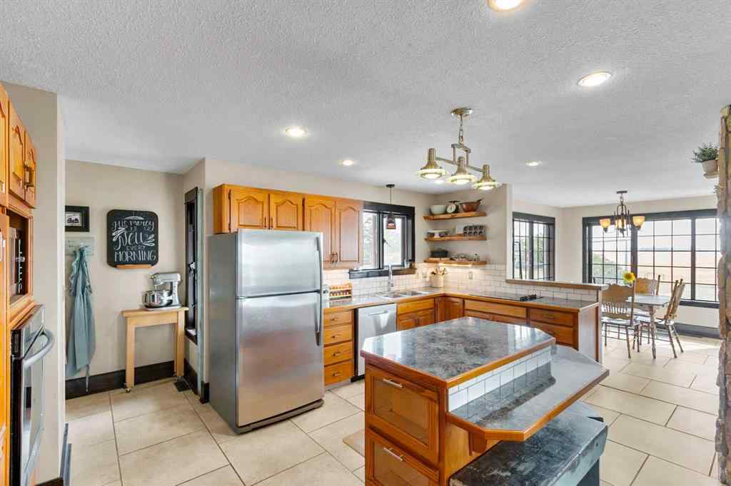 MLS® A2257228 - 28119 Township Road 332   in NONE Rural Mountain View County, Residential
