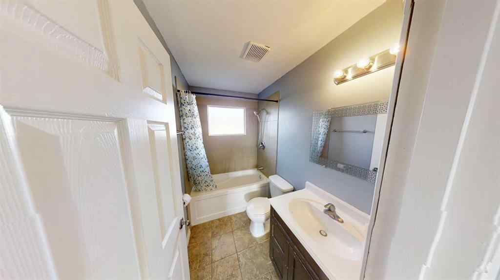 MLS® A2257229 - 9256 111 Avenue  in Mountview Grande Prairie, Rental