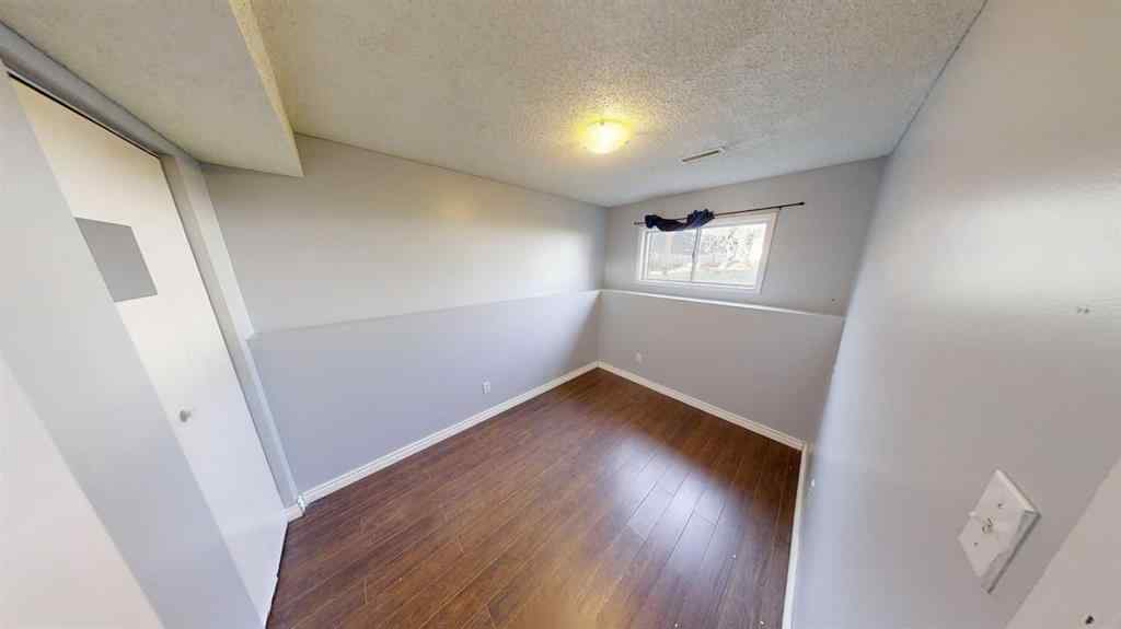MLS® A2257229 - 9256 111 Avenue  in Mountview Grande Prairie, Rental