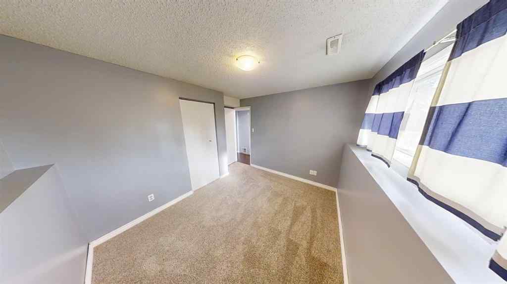 MLS® A2257229 - 9256 111 Avenue  in Mountview Grande Prairie, Rental