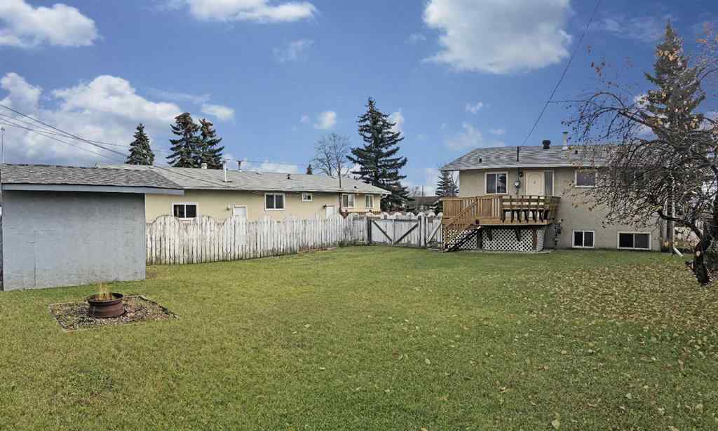 MLS® A2257229 - 9256 111 Avenue  in Mountview Grande Prairie, Rental