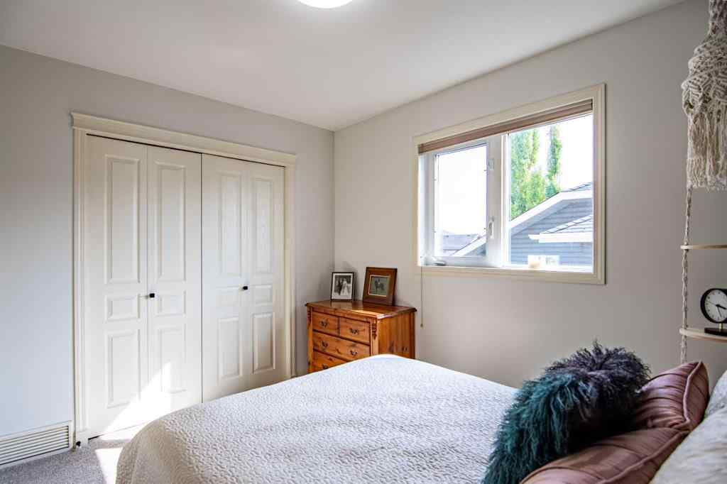 MLS® A2257232 - 51 Illingworth Close  in Inglewood West Red Deer, Residential
