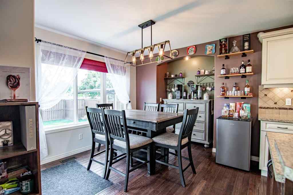 MLS® A2257232 - 51 Illingworth Close  in Inglewood West Red Deer, Residential