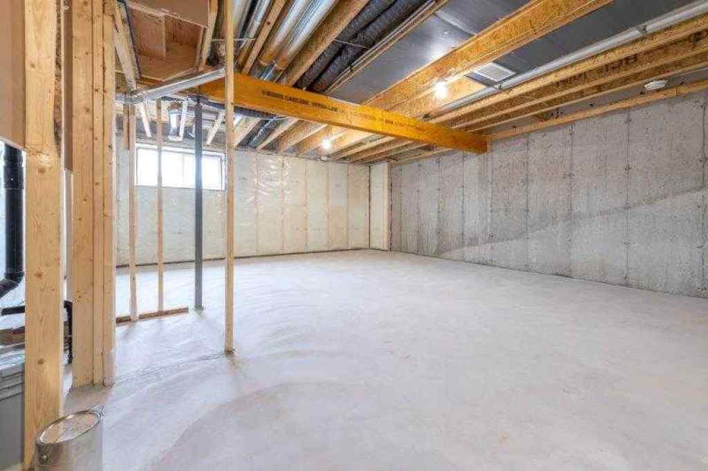 MLS® A2257233 - 33 Walcrest Lane SE in Walden Calgary, Residential
