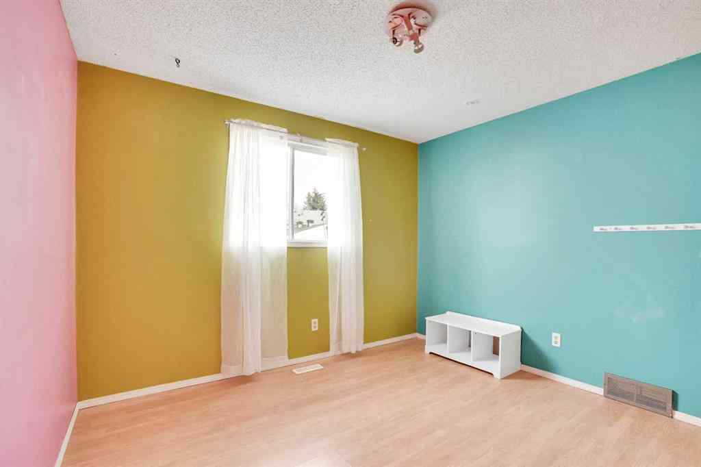 MLS® A2257238 - 63 Knight Place  in NONE Crossfield, Residential