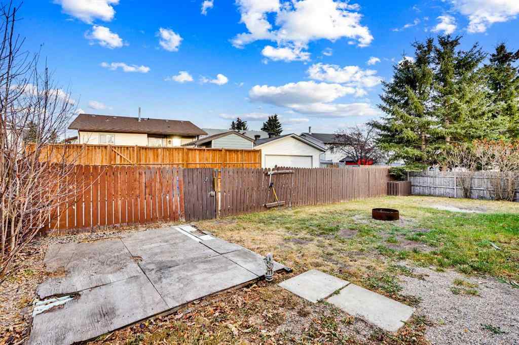 MLS® A2257238 - 63 Knight Place  in NONE Crossfield, Residential