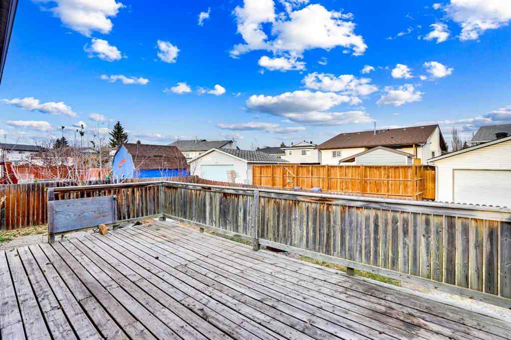 MLS® A2257238 - 63 Knight Place  in NONE Crossfield, Residential