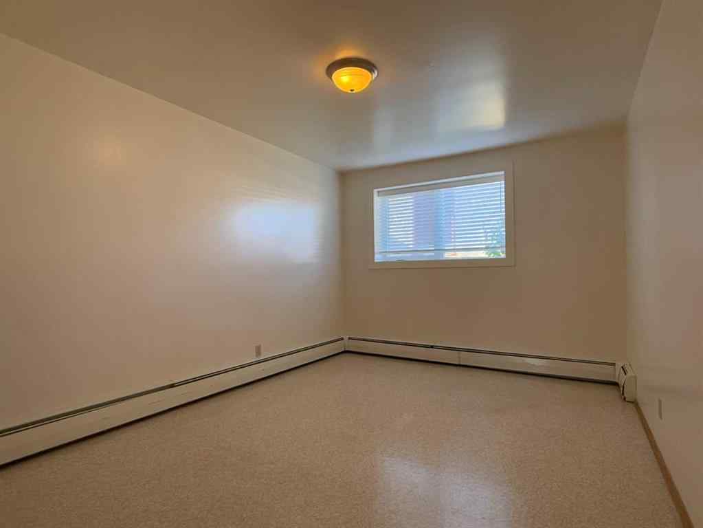 MLS® A2257239 - 220 3 Street S in NONE Vulcan, Residential