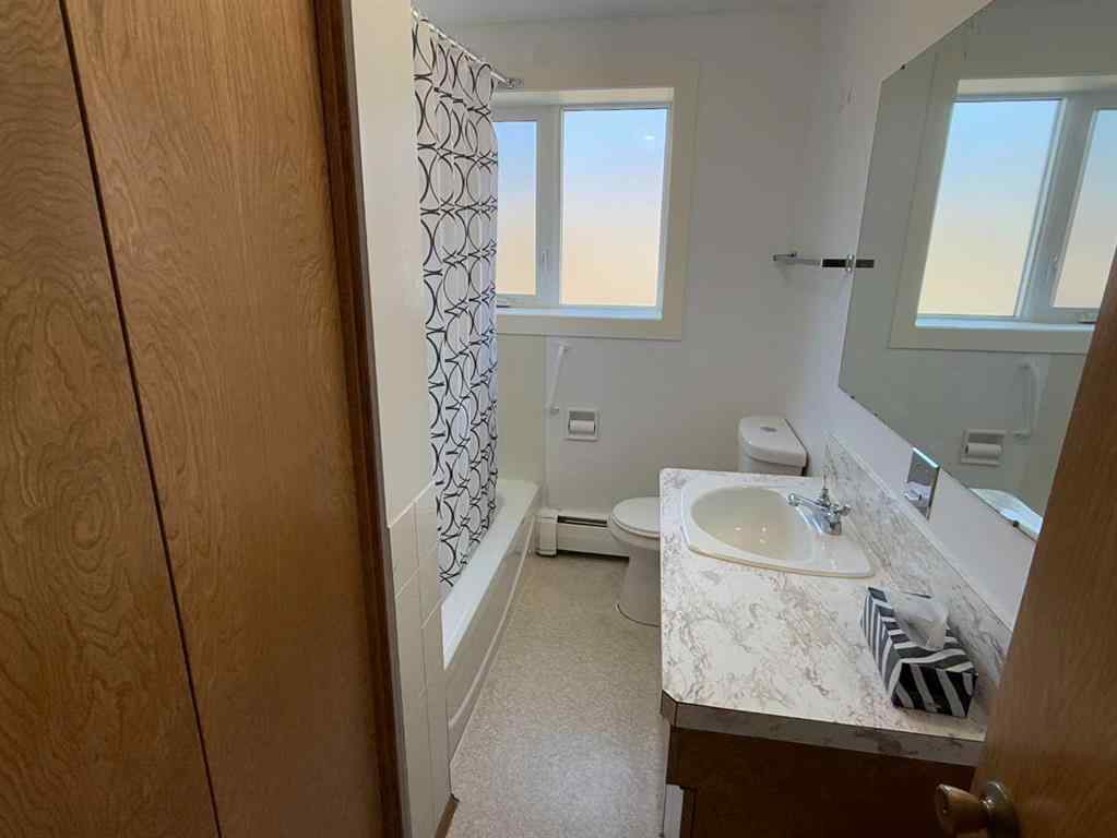 MLS® A2257239 - 220 3 Street S in NONE Vulcan, Residential