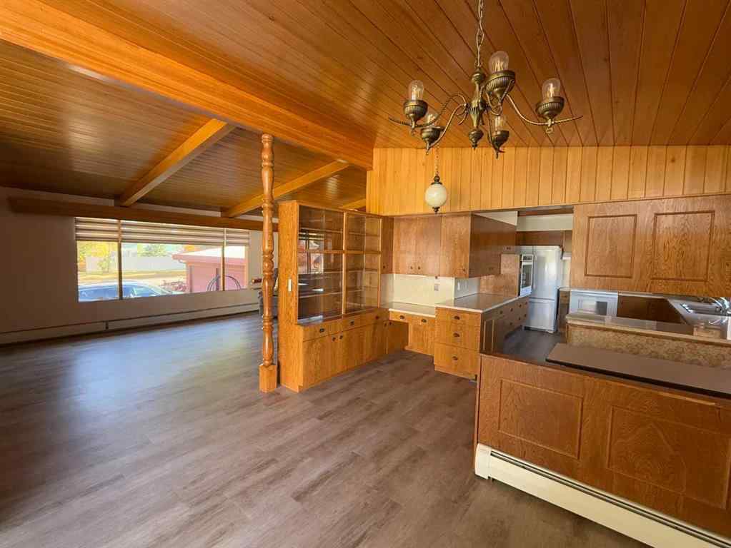 MLS® A2257239 - 220 3 Street S in NONE Vulcan, Residential