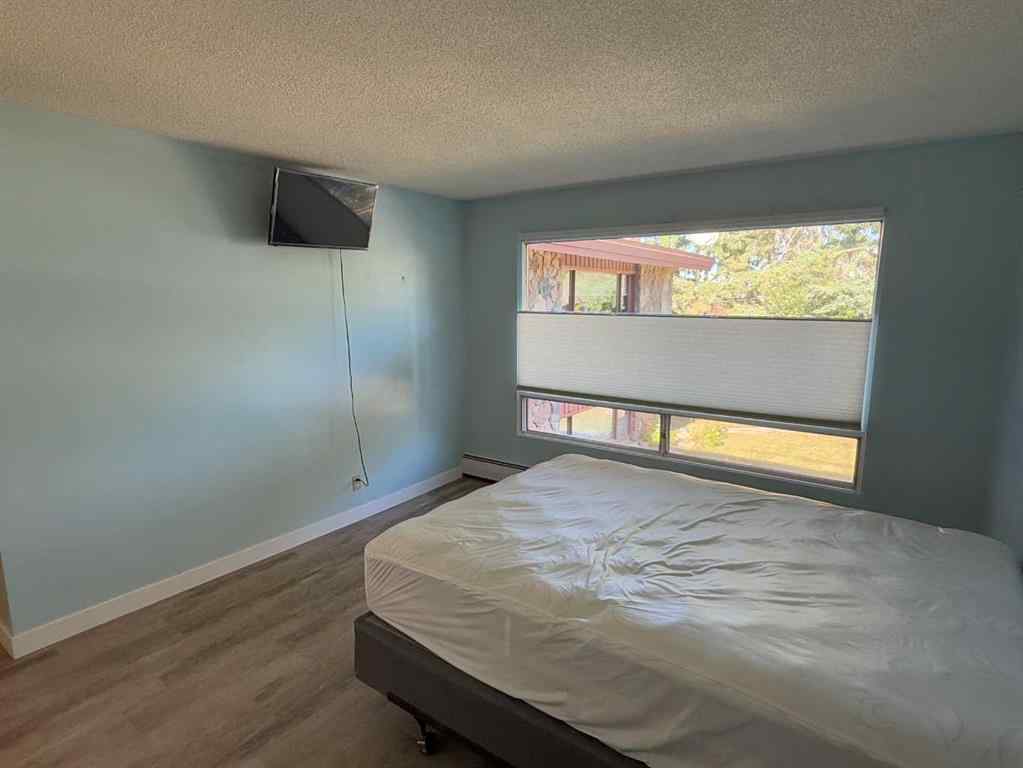 MLS® A2257239 - 220 3 Street S in NONE Vulcan, Residential