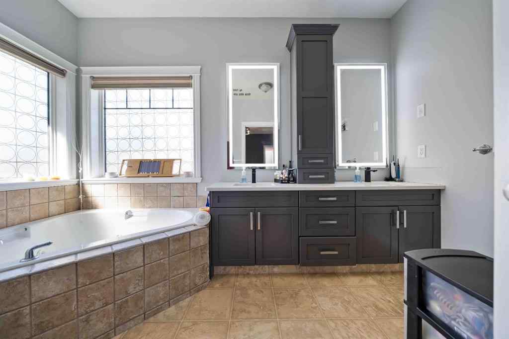 MLS® A2257240 - 133 Sunwood Crescent SW in SW Southridge Medicine Hat, Residential