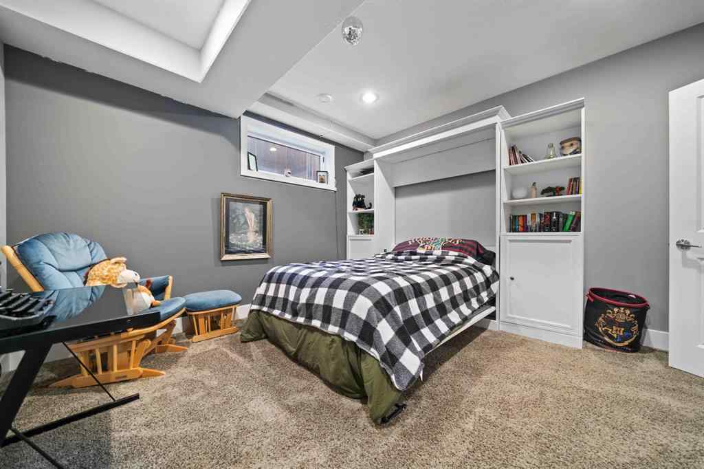 MLS® A2257240 - 133 Sunwood Crescent SW in SW Southridge Medicine Hat, Residential