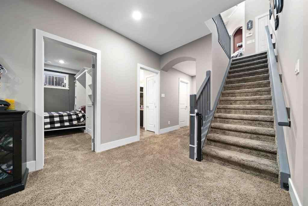 MLS® A2257240 - 133 Sunwood Crescent SW in SW Southridge Medicine Hat, Residential