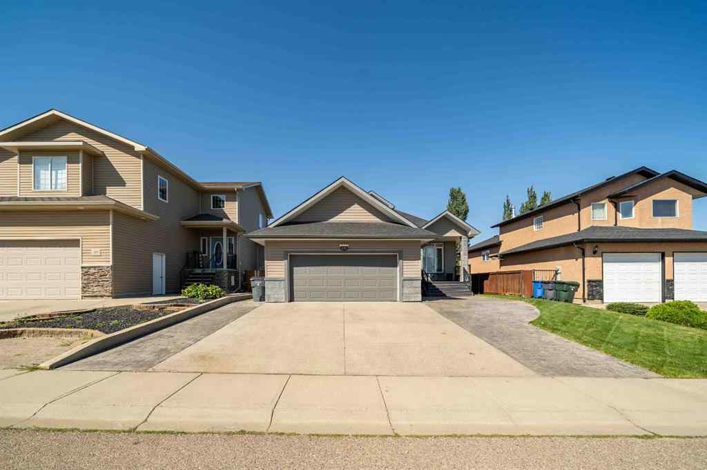 MLS® A2257240 - 133 Sunwood Crescent SW in SW Southridge Medicine Hat, Residential