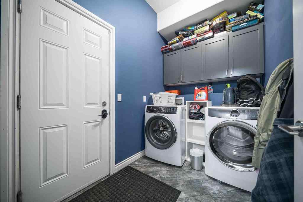 MLS® A2257240 - 133 Sunwood Crescent SW in SW Southridge Medicine Hat, Residential