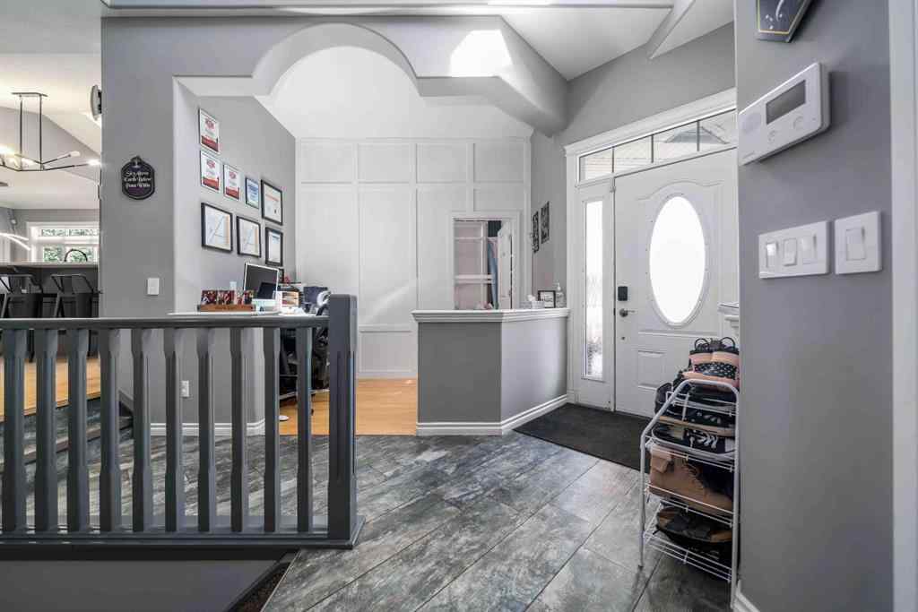 MLS® A2257240 - 133 Sunwood Crescent SW in SW Southridge Medicine Hat, Residential