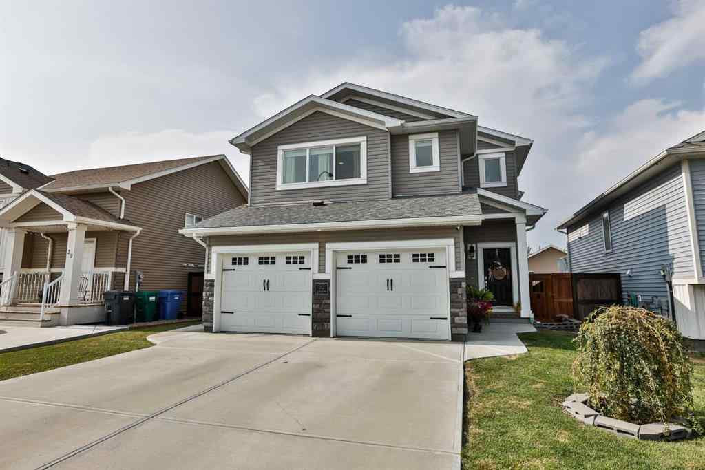 MLS® A2257241 - 35 Kensington Road W in Garry Station Lethbridge, Residential