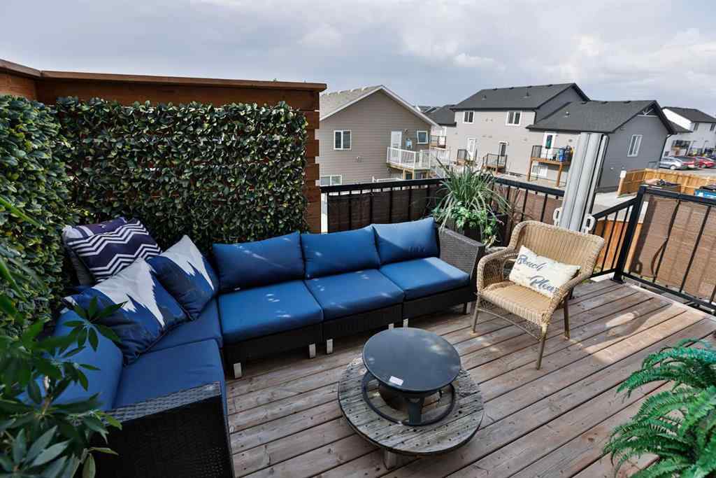 MLS® A2257241 - 35 Kensington Road W in Garry Station Lethbridge, Residential