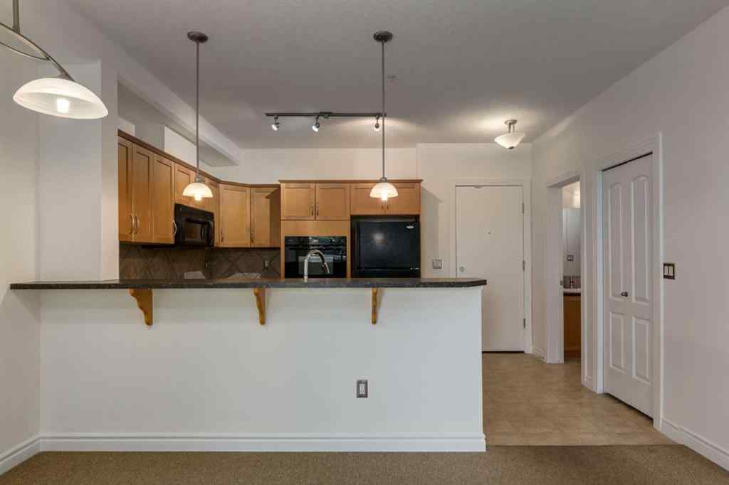 MLS® A2257244 - Unit #211 3111 34 Avenue NW in Varsity Calgary, Residential