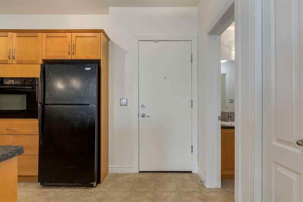 MLS® A2257244 - Unit #211 3111 34 Avenue NW in Varsity Calgary, Residential
