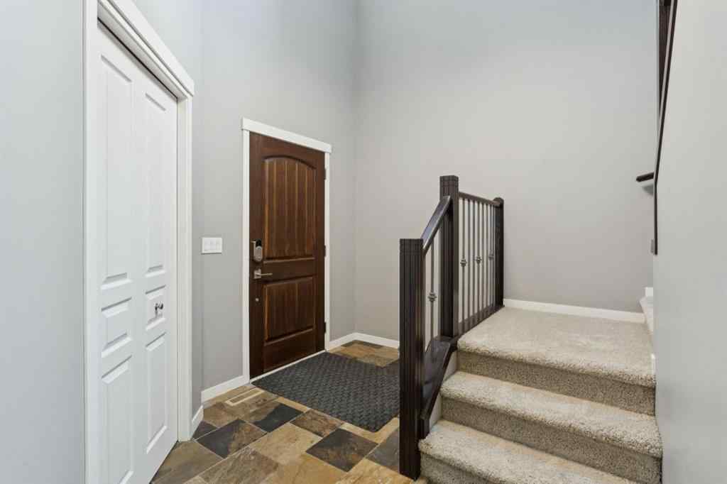 MLS® A2257246 - 453 River Heights Drive  in River Heights Cochrane, Residential