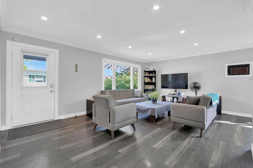 MLS® A2257249 - 208 Maddock Way NE in Marlborough Park Calgary, Residential