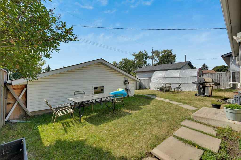 MLS® A2257249 - 208 Maddock Way NE in Marlborough Park Calgary, Residential