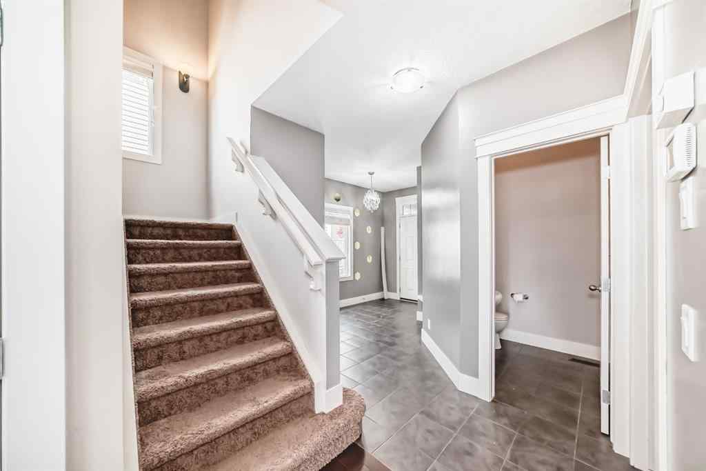 MLS® A2257251 - 14 Heritage View  in Heritage Hills Cochrane, Residential