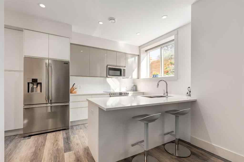 MLS® A2257252 - 27 Hendon Place NW in Highwood Calgary, Residential