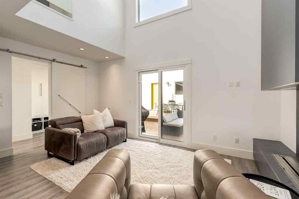 MLS® A2257252 - 27 Hendon Place NW in Highwood Calgary, Residential