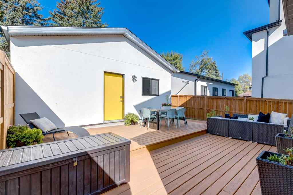 MLS® A2257252 - 27 Hendon Place NW in Highwood Calgary, Residential