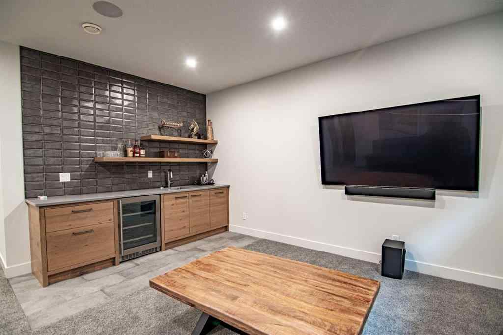 MLS® A2257255 - 3417 Lakeshore Drive  in Cottage Area Sylvan Lake, Residential