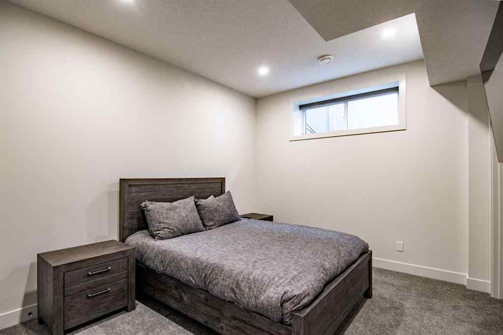 MLS® A2257255 - 3417 Lakeshore Drive  in Cottage Area Sylvan Lake, Residential