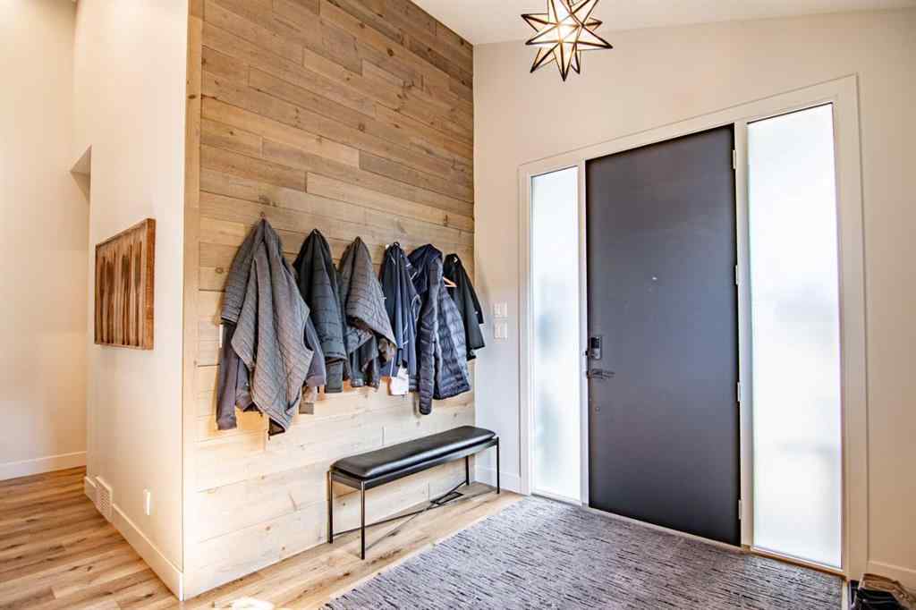 MLS® A2257255 - 3417 Lakeshore Drive  in Cottage Area Sylvan Lake, Residential