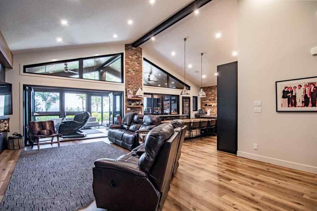MLS® A2257255 - 3417 Lakeshore Drive  in Cottage Area Sylvan Lake, Residential