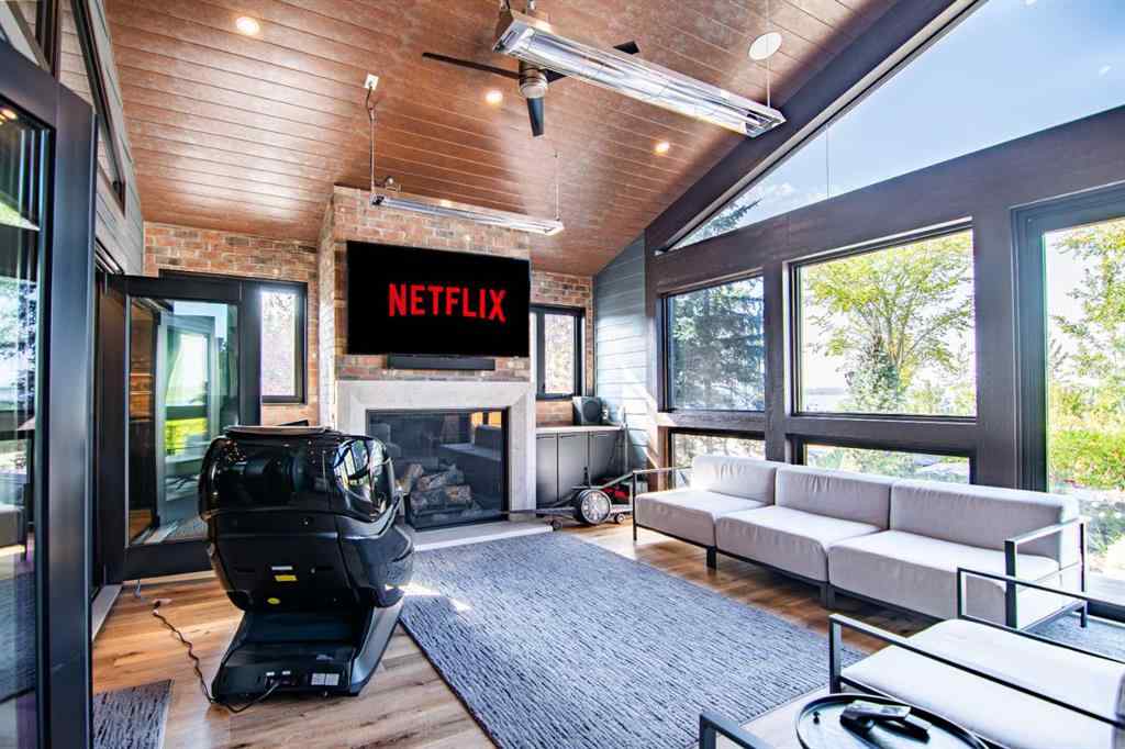 MLS® A2257255 - 3417 Lakeshore Drive  in Cottage Area Sylvan Lake, Residential